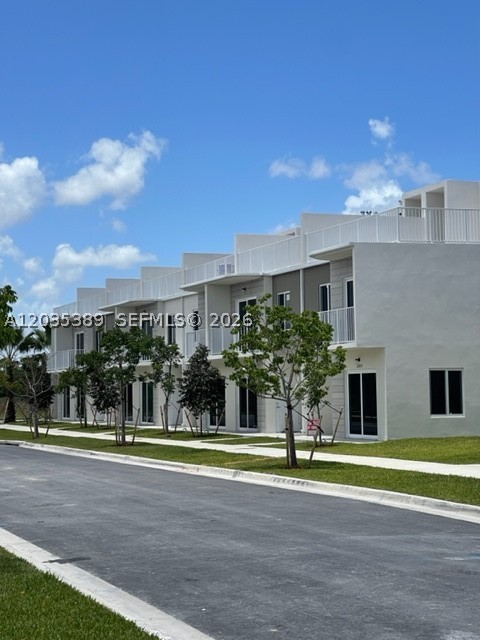 PARADISE ONE - Residential