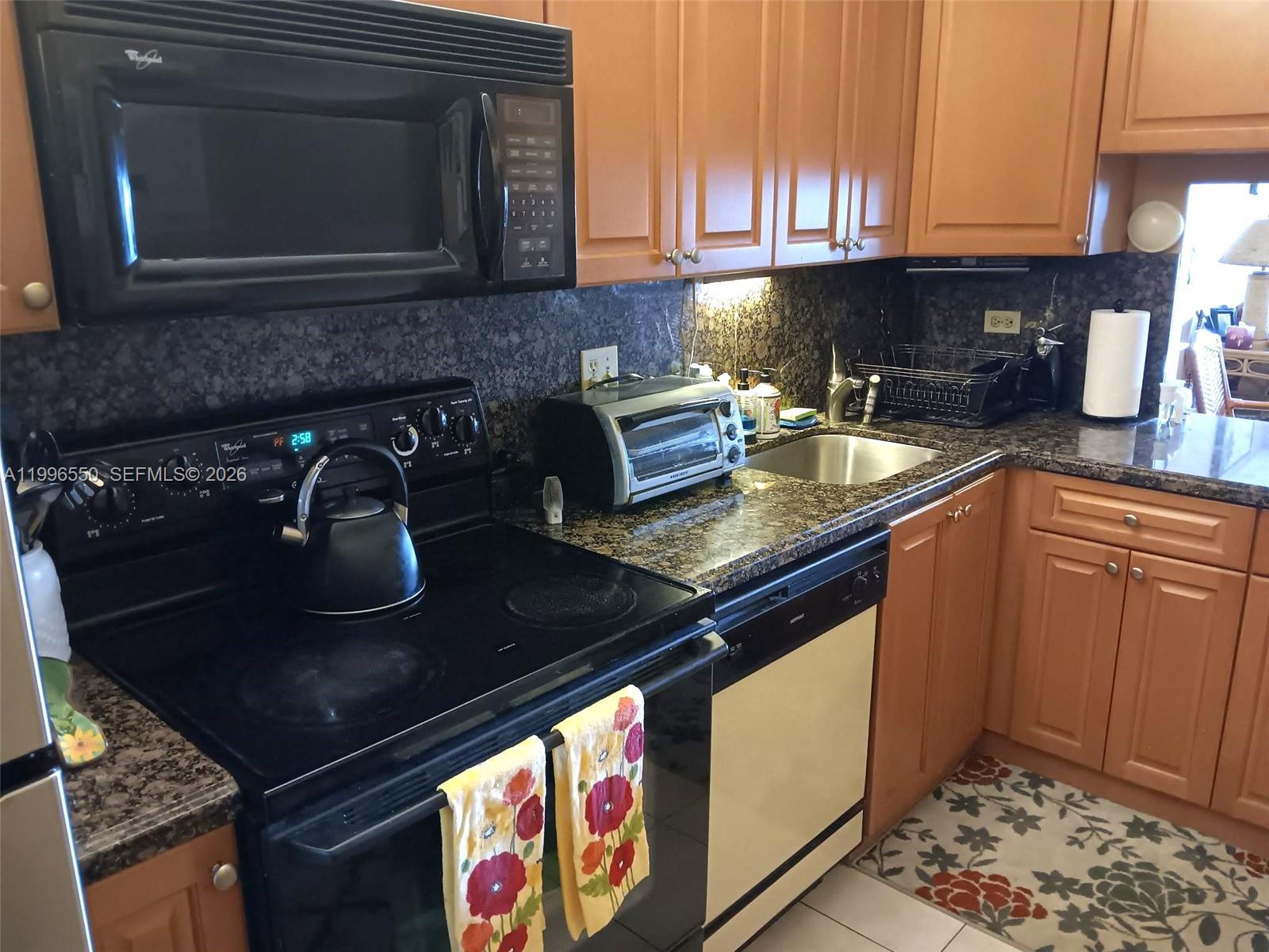 CORAL ISLE WEST CONDO - Residential