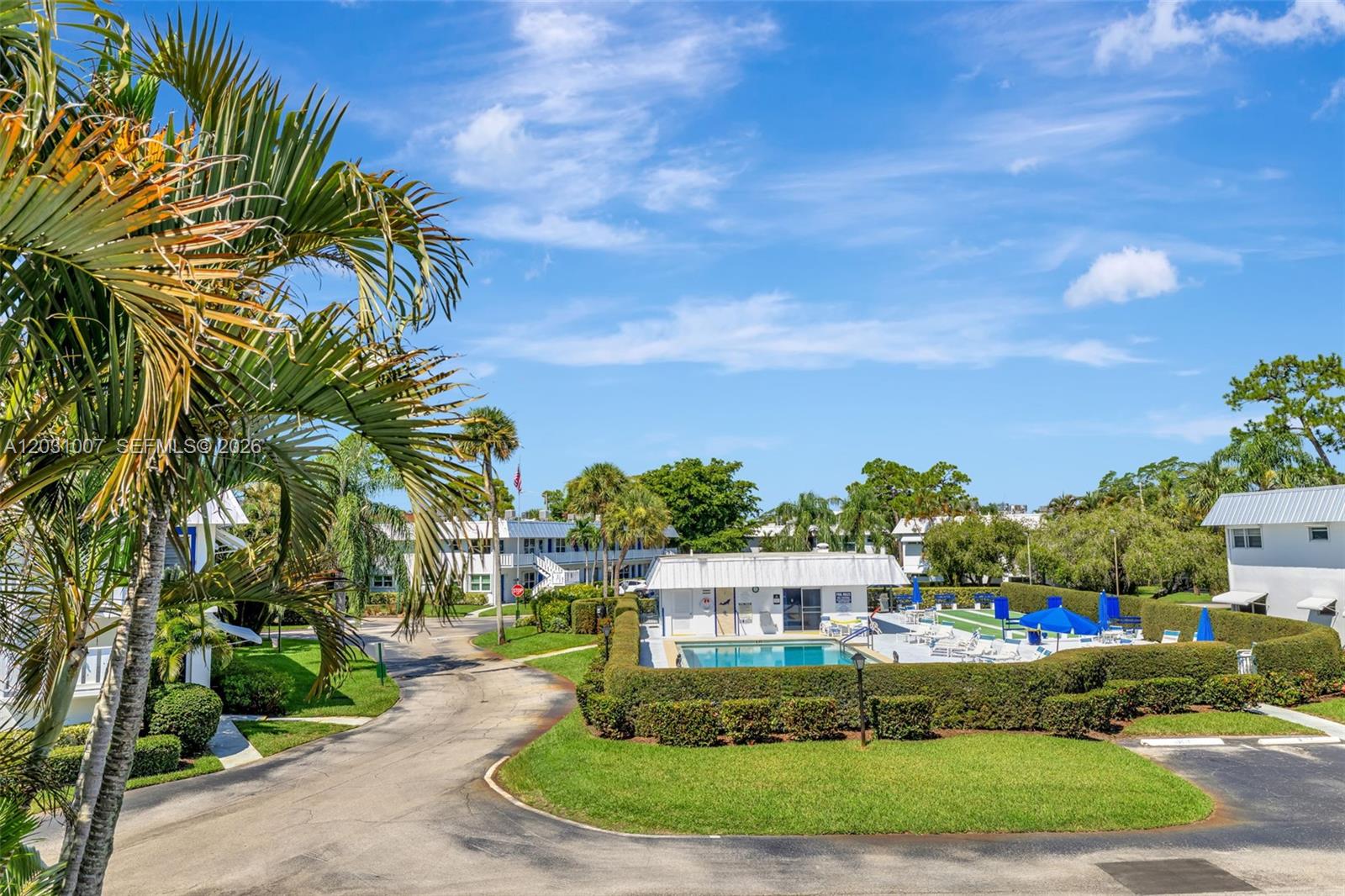 CEDAR POINTE CONDO - Residential