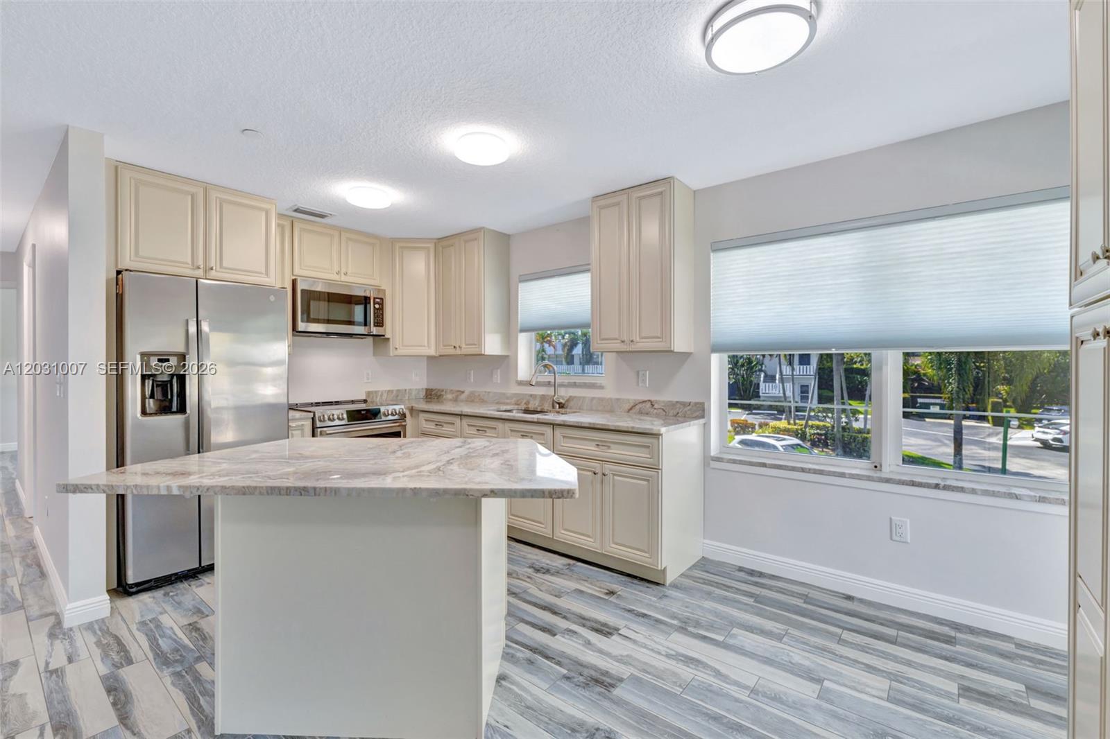 CEDAR POINTE CONDO - Residential