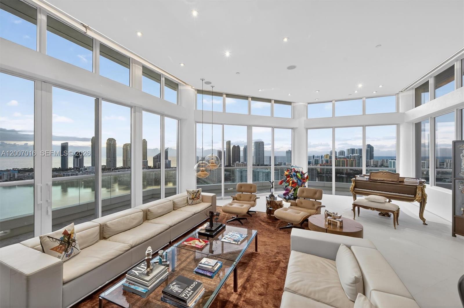 2600 ISL BLVD WILLIAMS - Residential