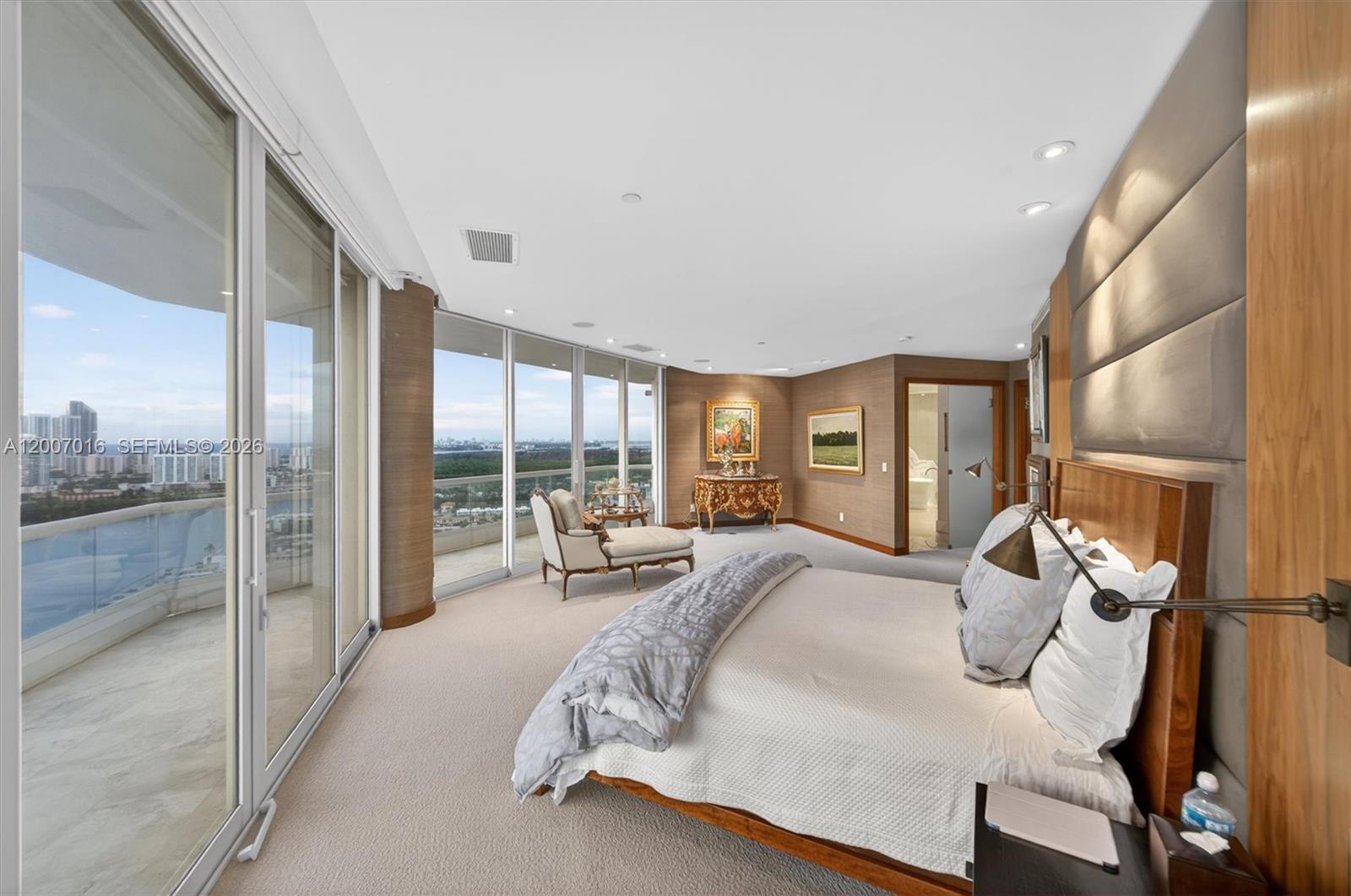 2600 ISL BLVD WILLIAMS - Residential