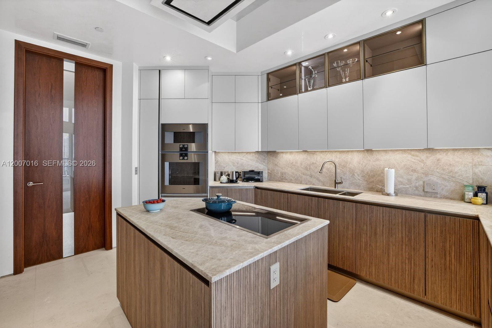 2600 ISL BLVD WILLIAMS - Residential