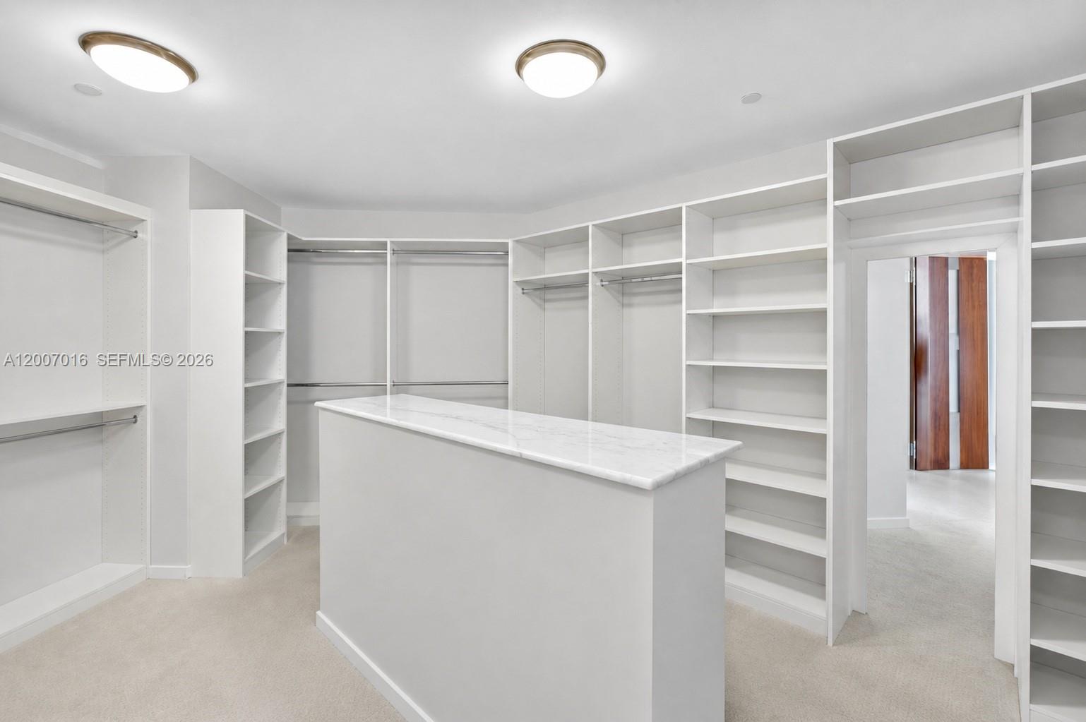 2600 ISL BLVD WILLIAMS - Residential