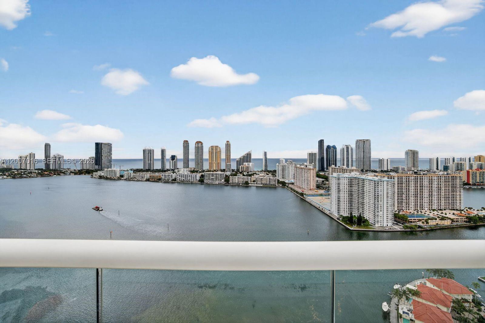 2600 ISL BLVD WILLIAMS - Residential