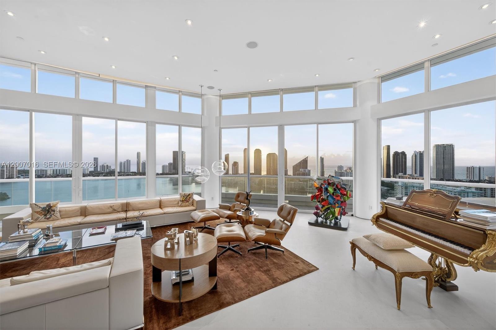 2600 ISL BLVD WILLIAMS - Residential
