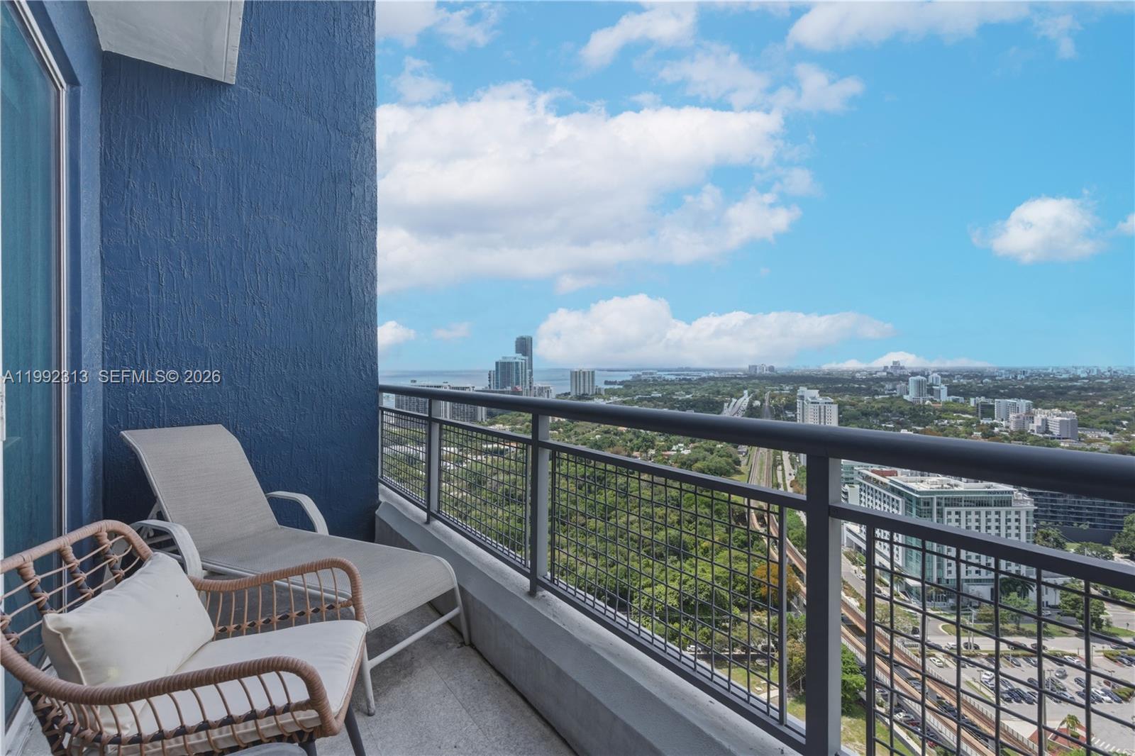 INFINITY AT BRICKELL COND - Residential