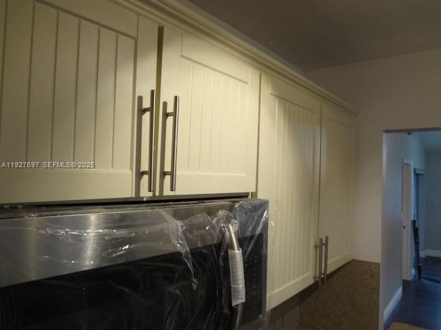 MONTEREY VILLAGE-TWO COND - Residential