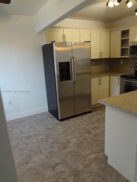 MONTEREY VILLAGE-TWO COND - Residential