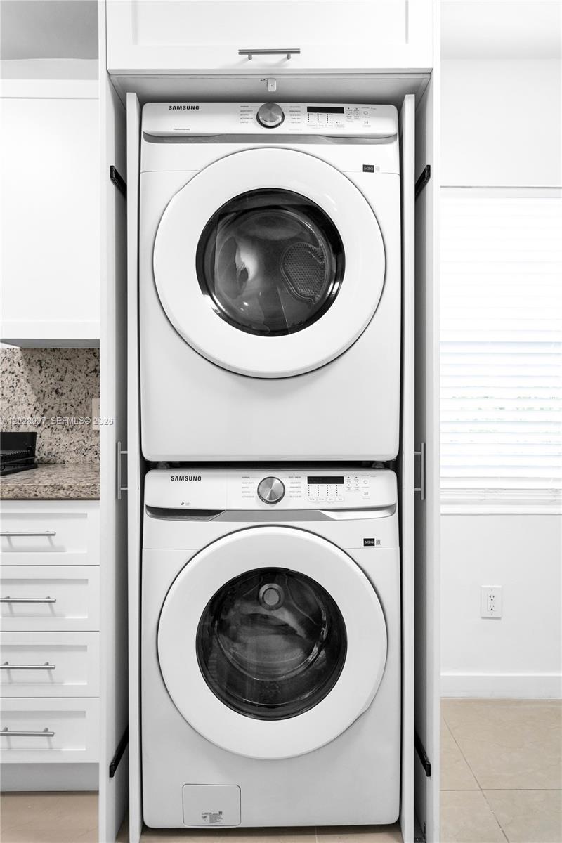 CORAL GABLES SEC L - Residential Lease