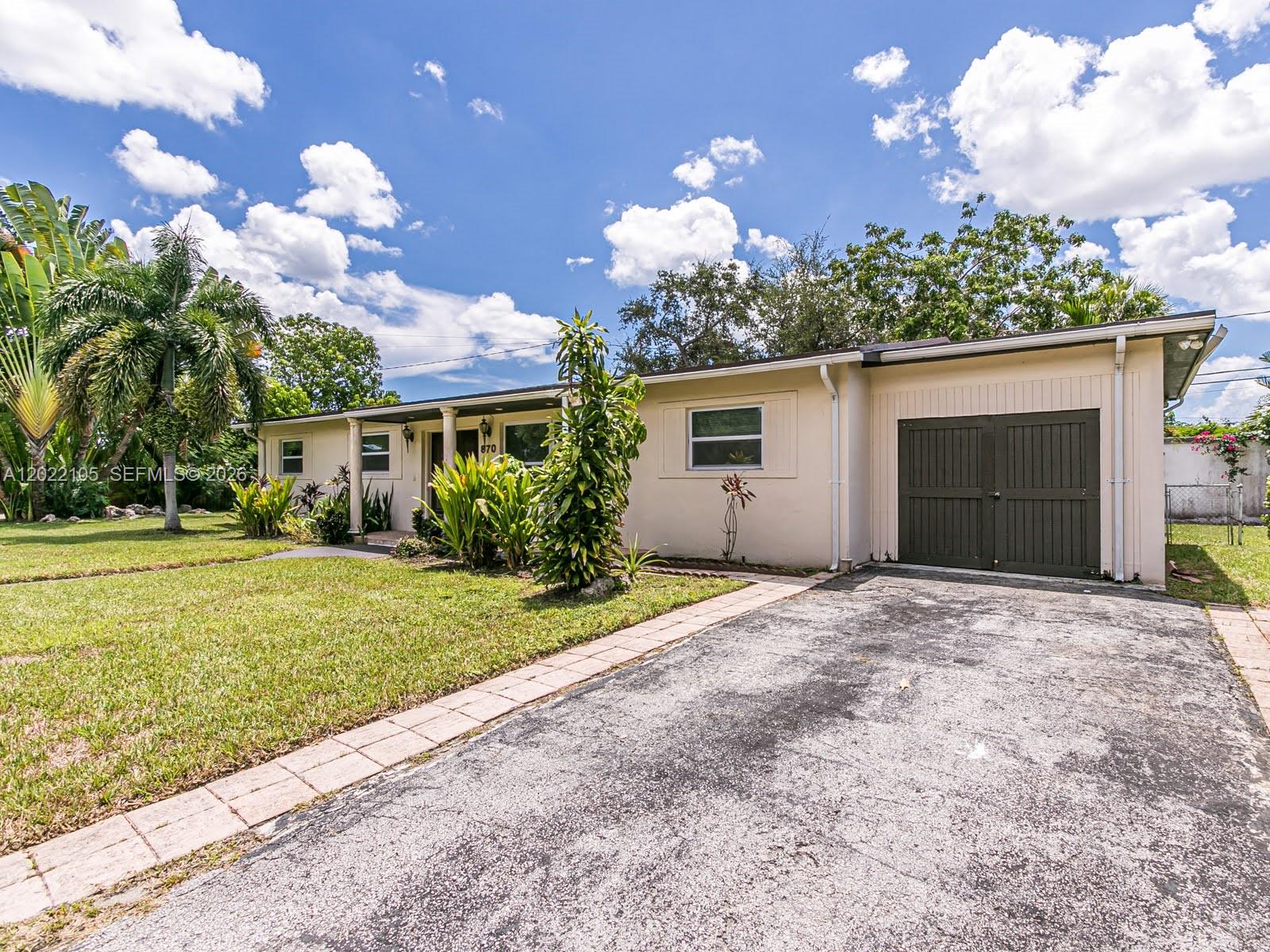 PICKWICK LAKE ESTATES SEC - Residential
