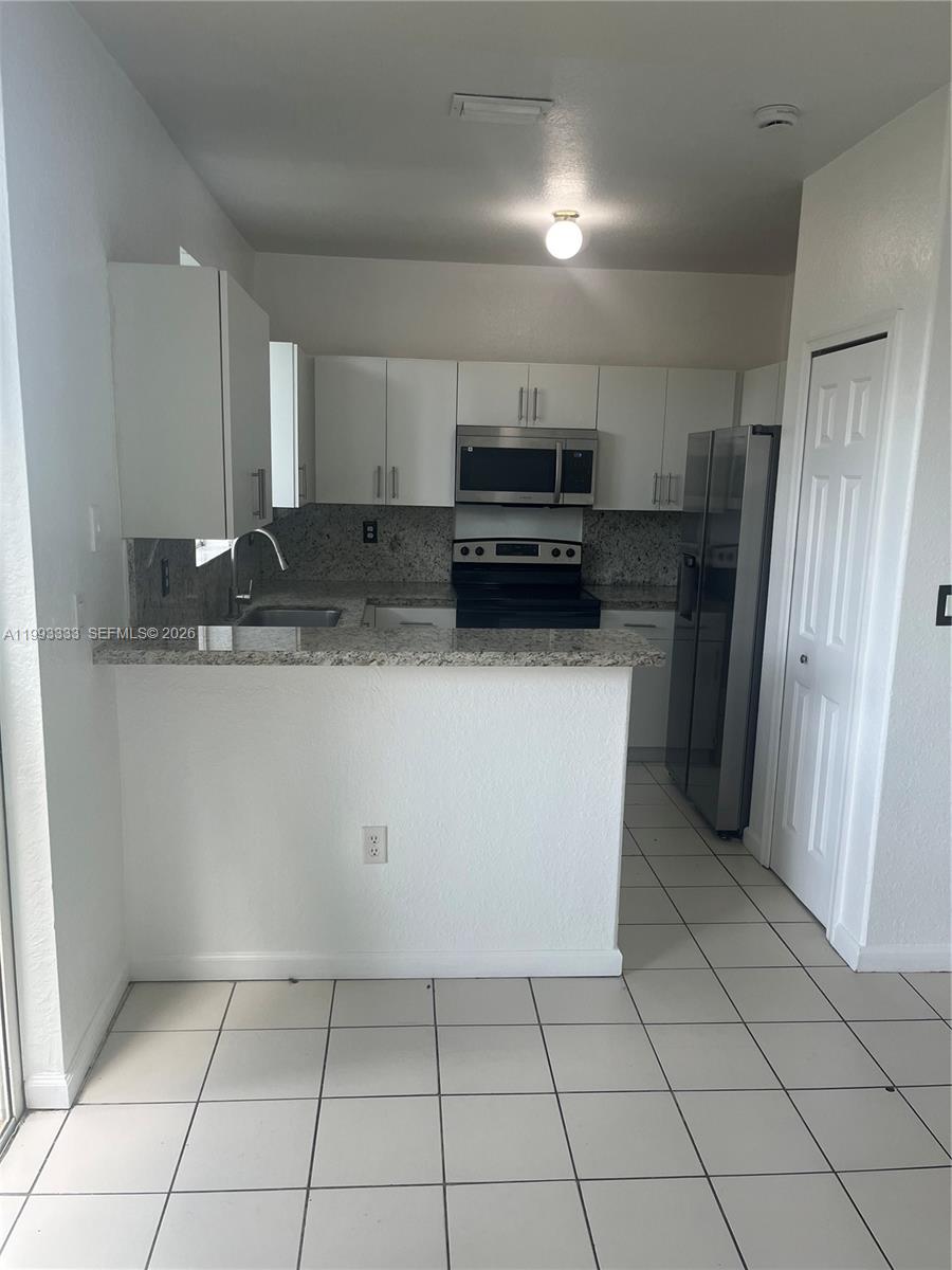 SHOMA TOWNHOMES AT KEYSCO - Residential