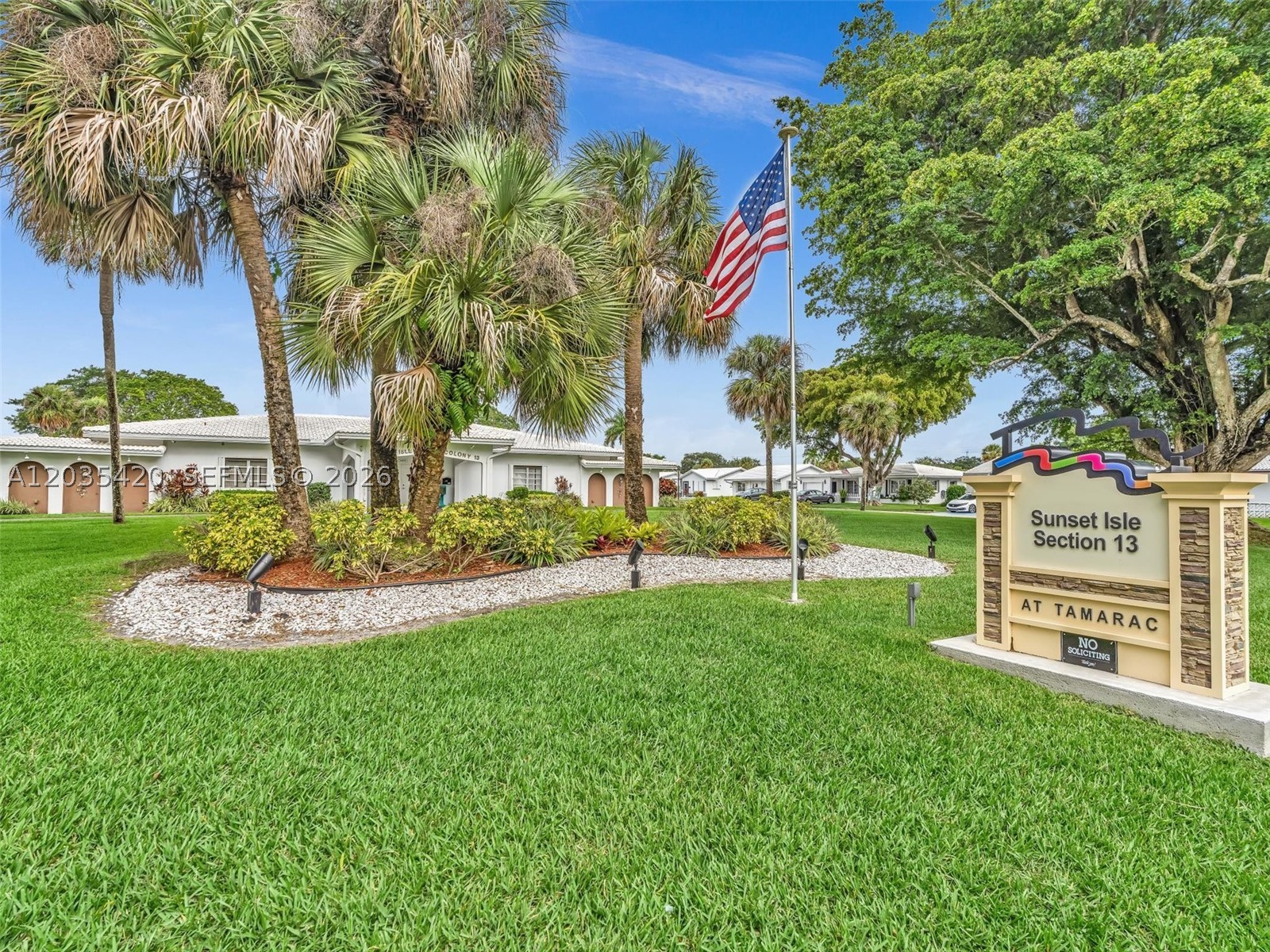 MAINLANDS OF TAMARAC LAKE - Residential