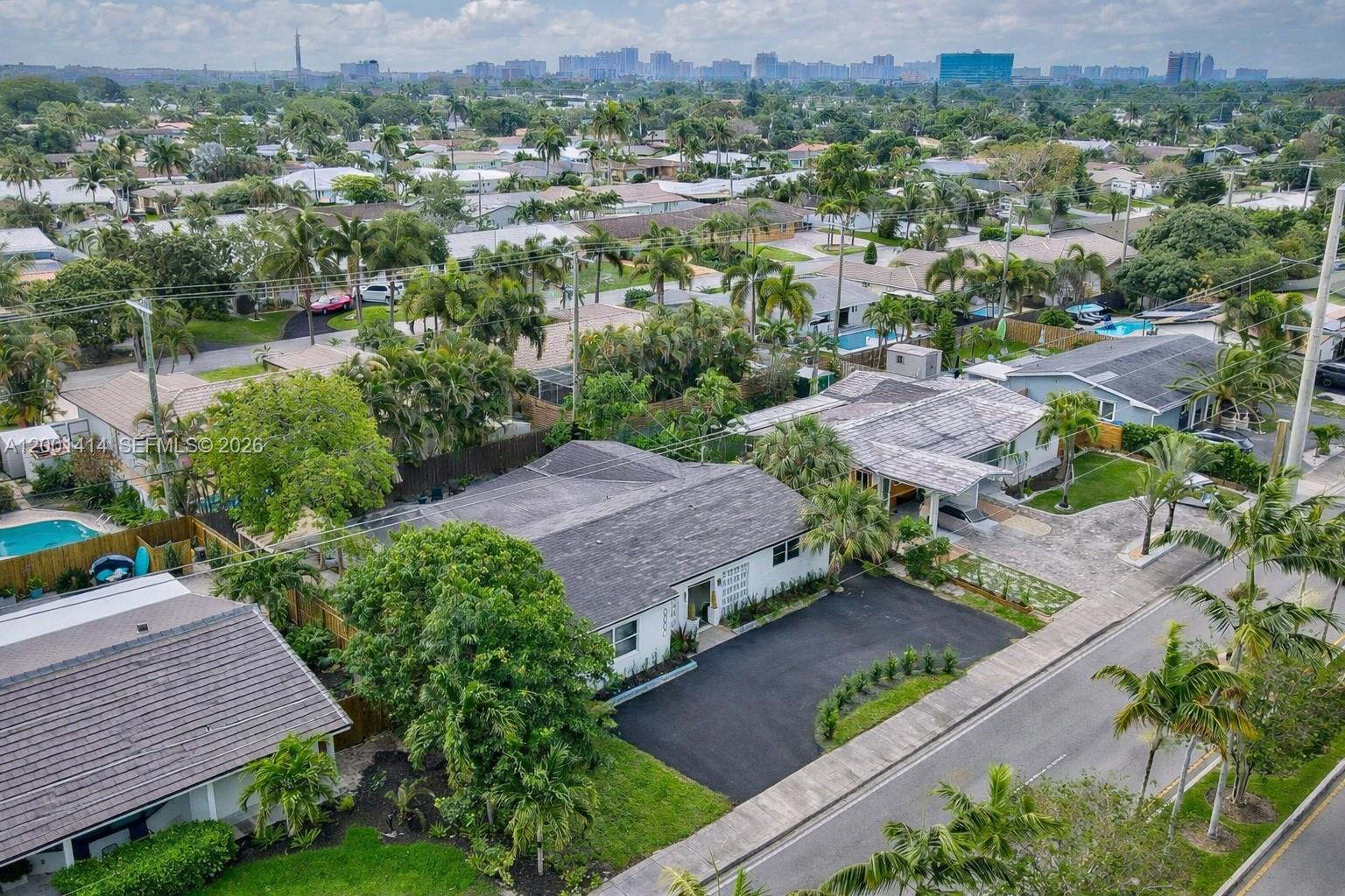 IMPERIAL POINT - Residential