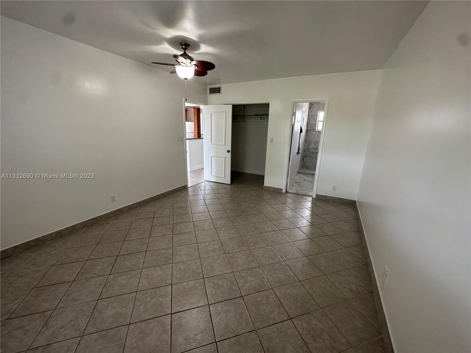 QUINSANA GARDENS CONDO - Residential