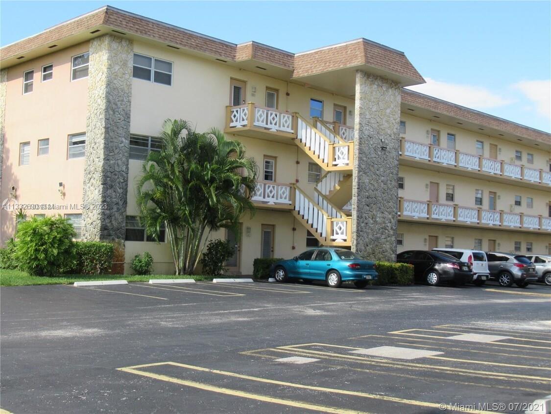 The beautiful 55+ community has so much to offer and it is located within minutes of shopping areas! This tastefully updated 1 bed/ 1 bath has beautiful wall to wall ceramic tiled bathroom and a bonus enclosed balcony that can be used an office area or den. Imagine all the great quite nights and beautiful mornings you will enjoy in the spacious enclosed balcony. Elevator and Laundry facilities conveniently located a few steps away from unit. The Hvac system is only a year old.