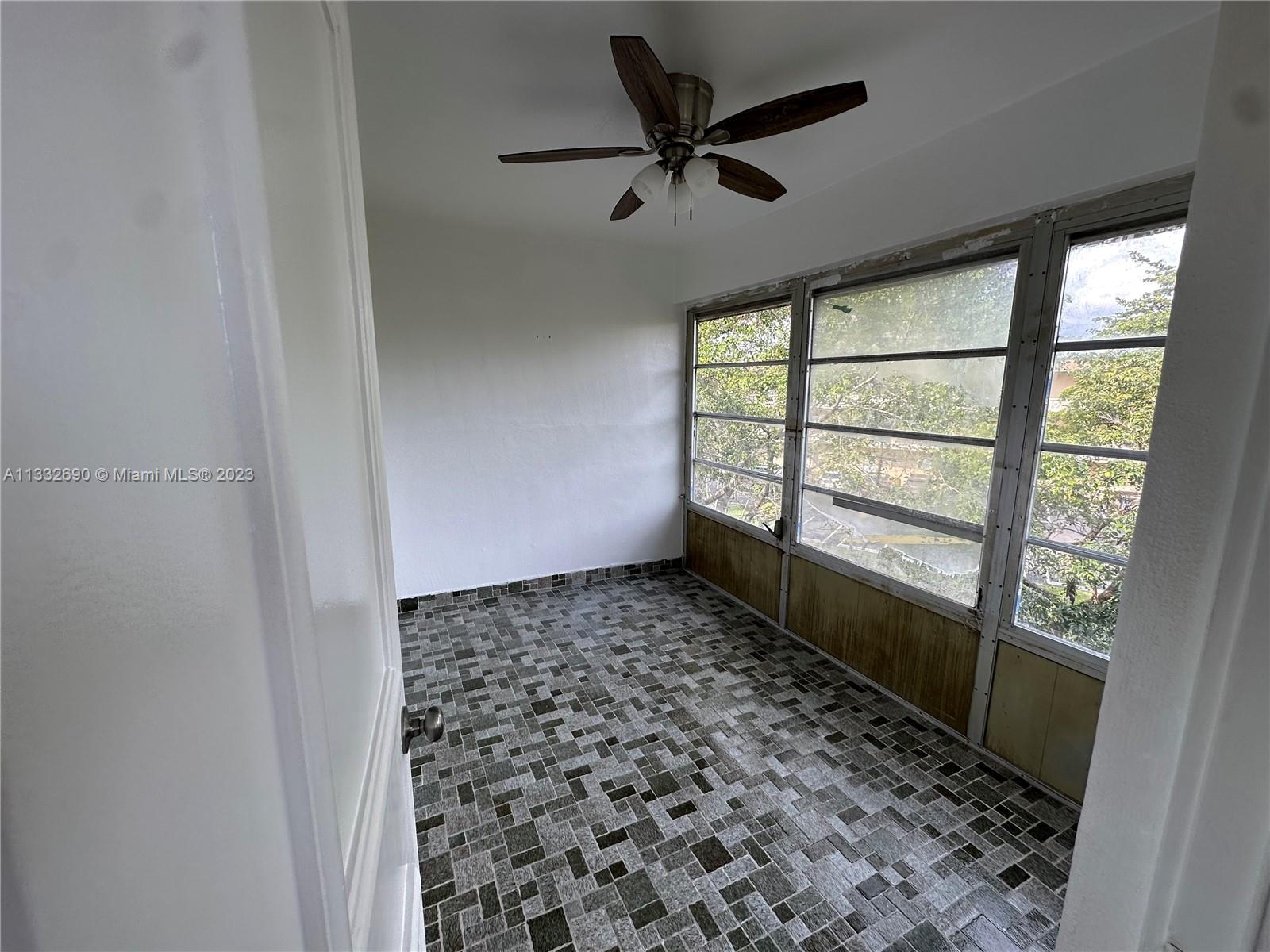 QUINSANA GARDENS CONDO - Residential