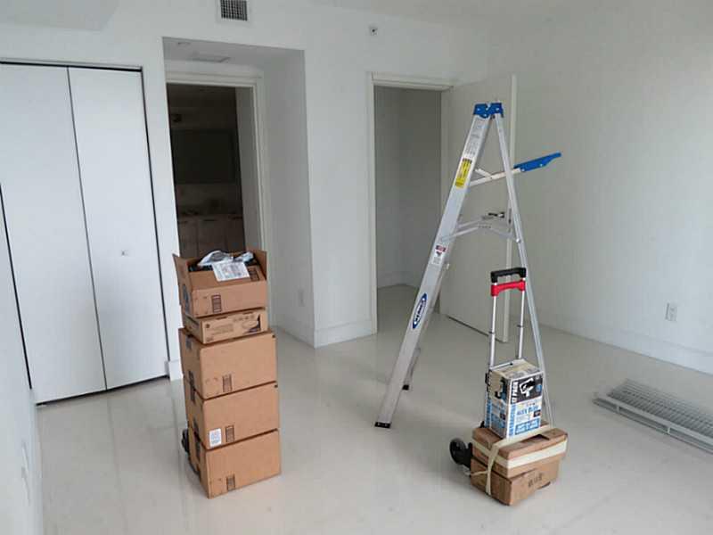 BRICKELLHOUSE - Residential Lease
