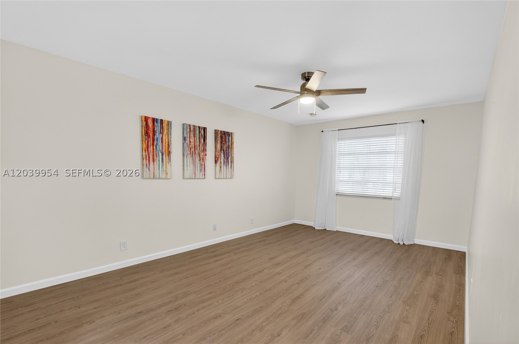 Limetree Condominium - Residential