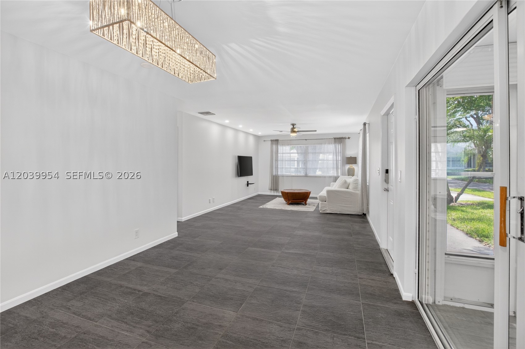 Limetree Condominium - Residential