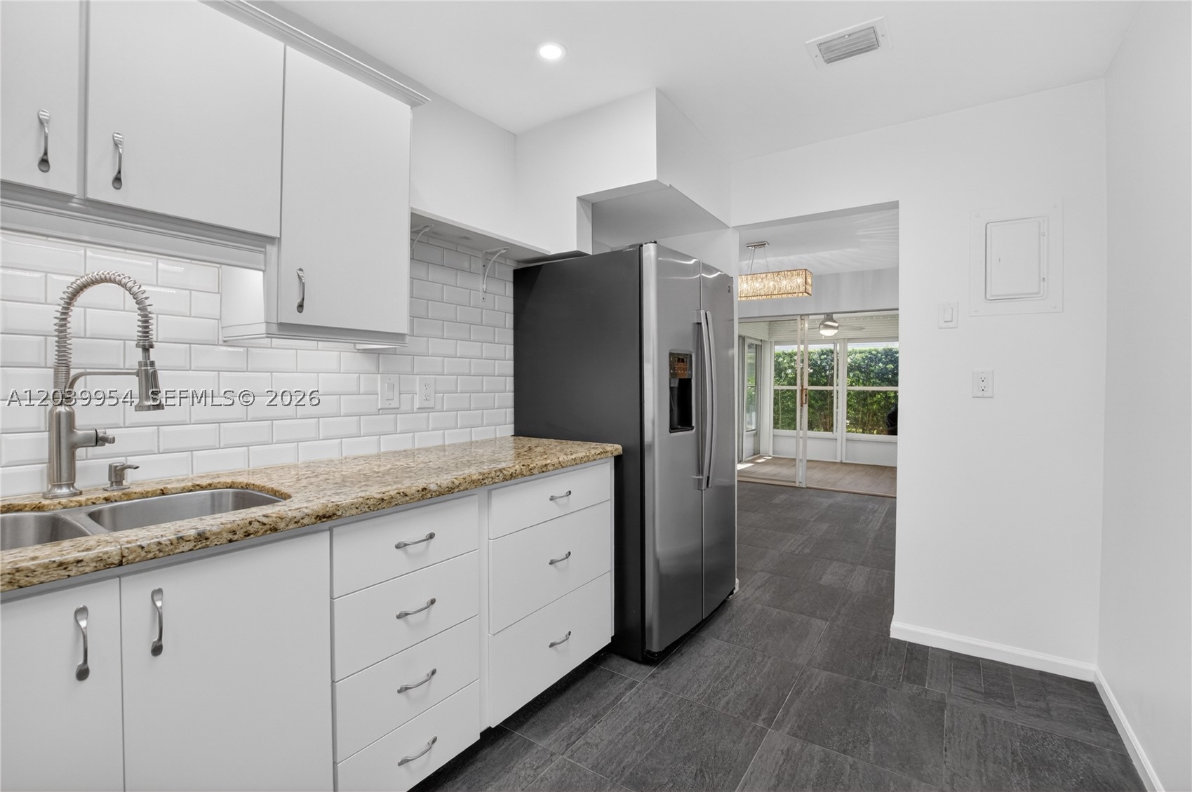 Limetree Condominium - Residential