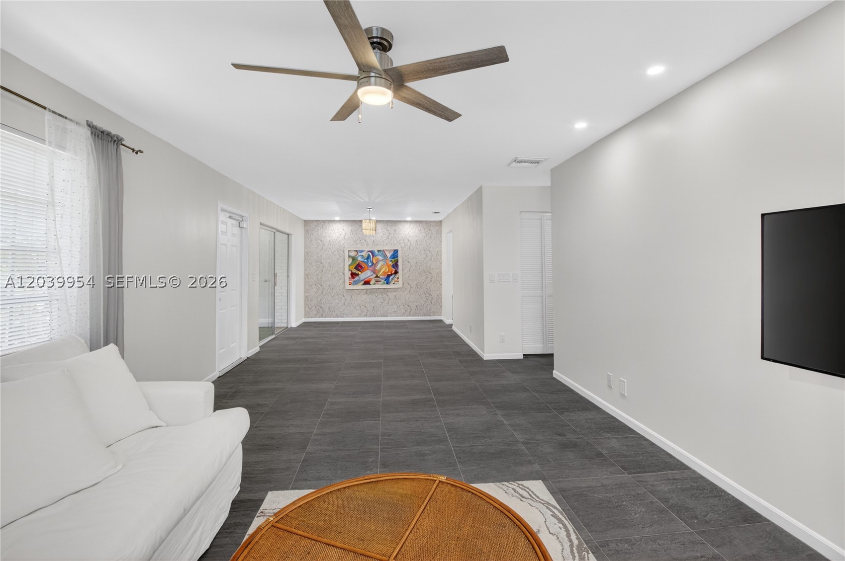 Limetree Condominium - Residential