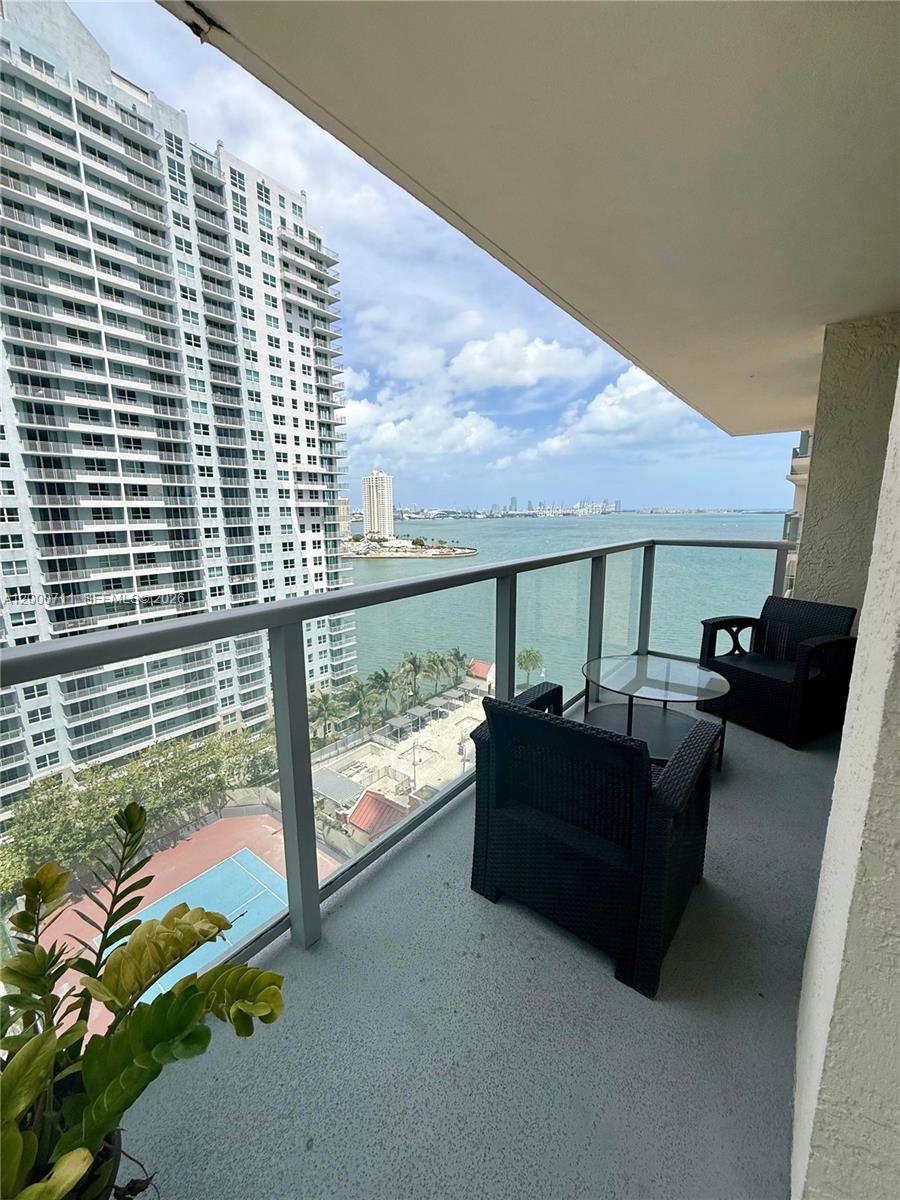 THE MARK ON BRICKELL COND - Residential
