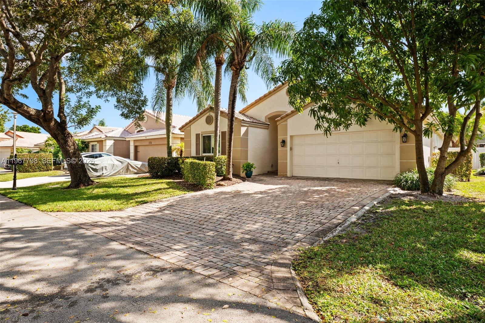 COQUINA LAKES - Residential