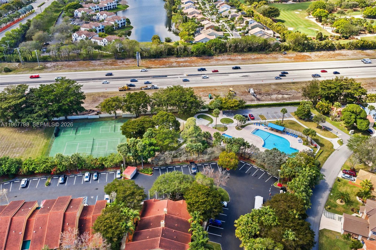 COQUINA LAKES - Residential