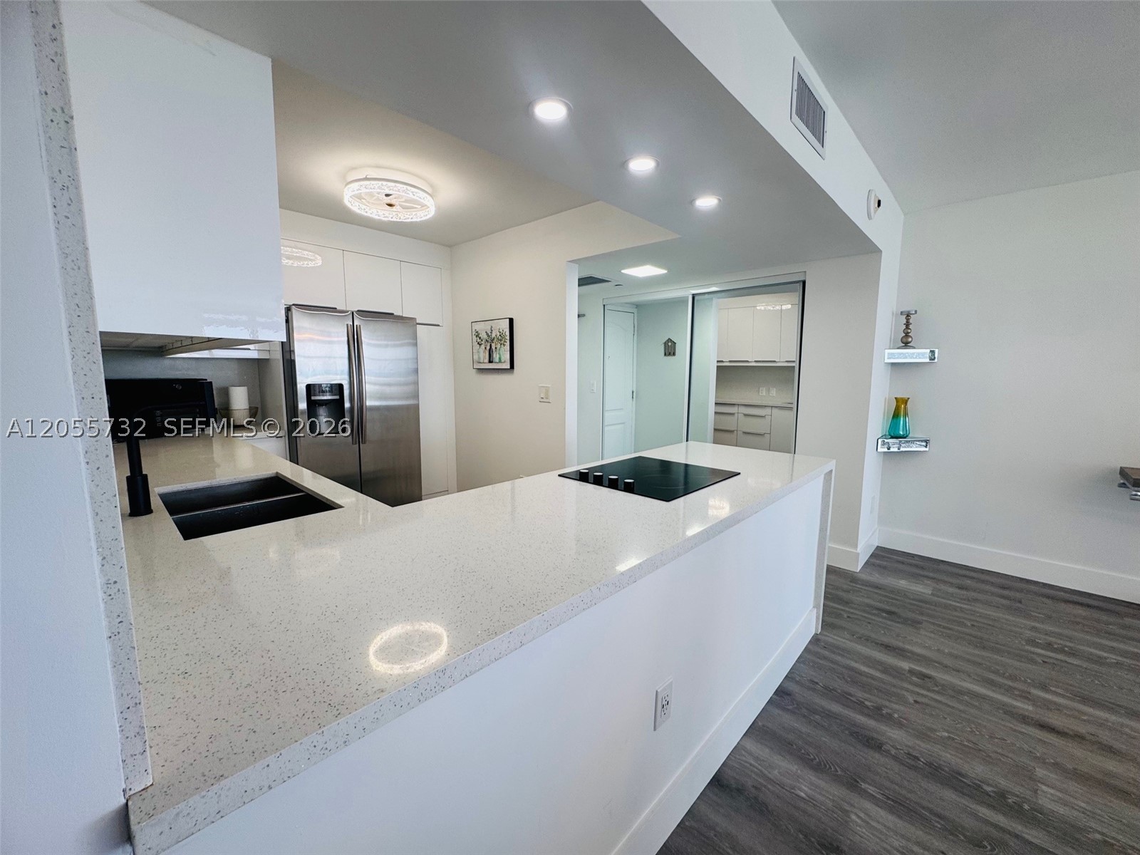 AVENTURA ELDORADO CONDO - Residential