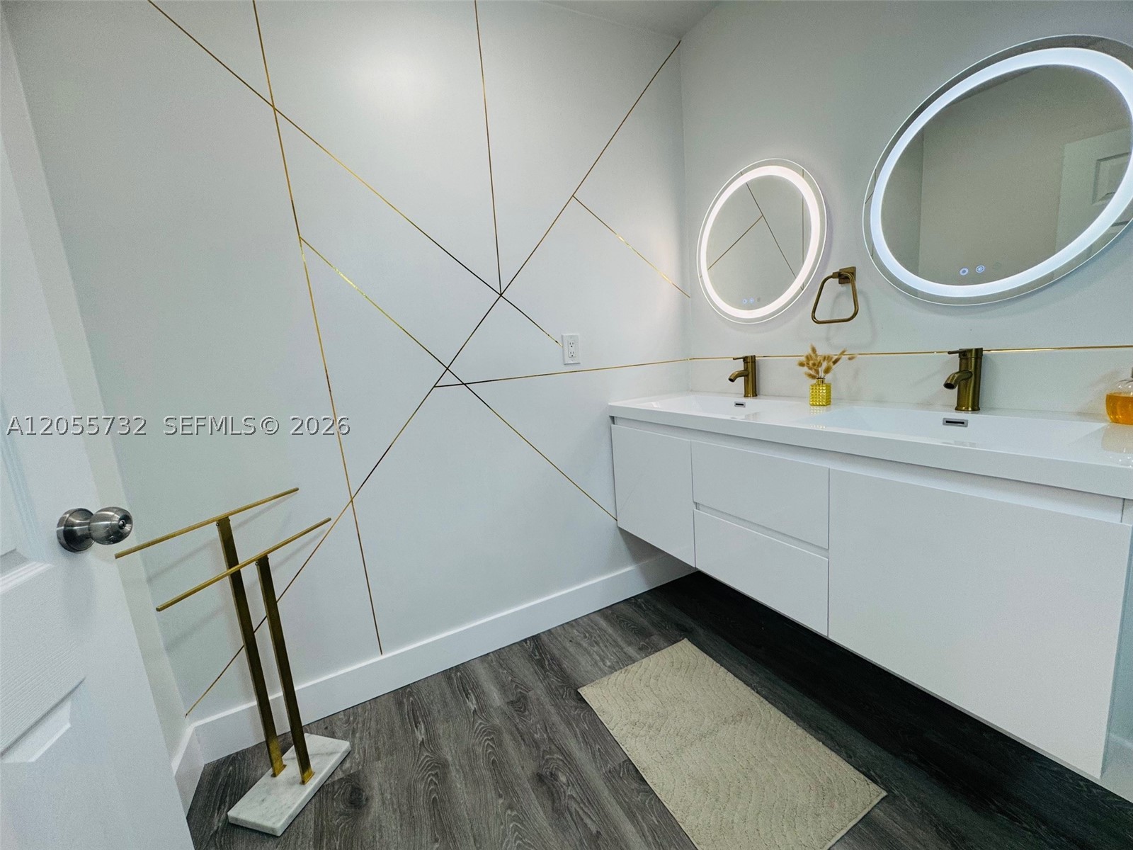 AVENTURA ELDORADO CONDO - Residential