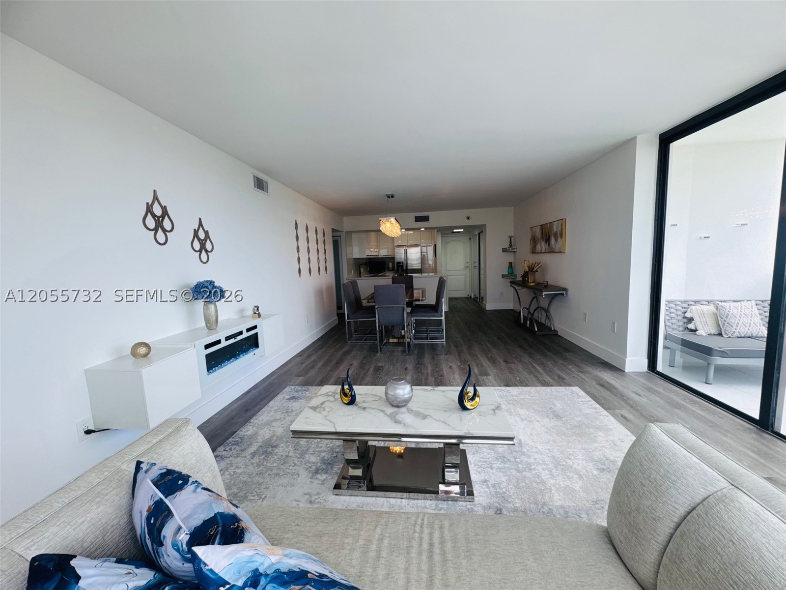 AVENTURA ELDORADO CONDO - Residential