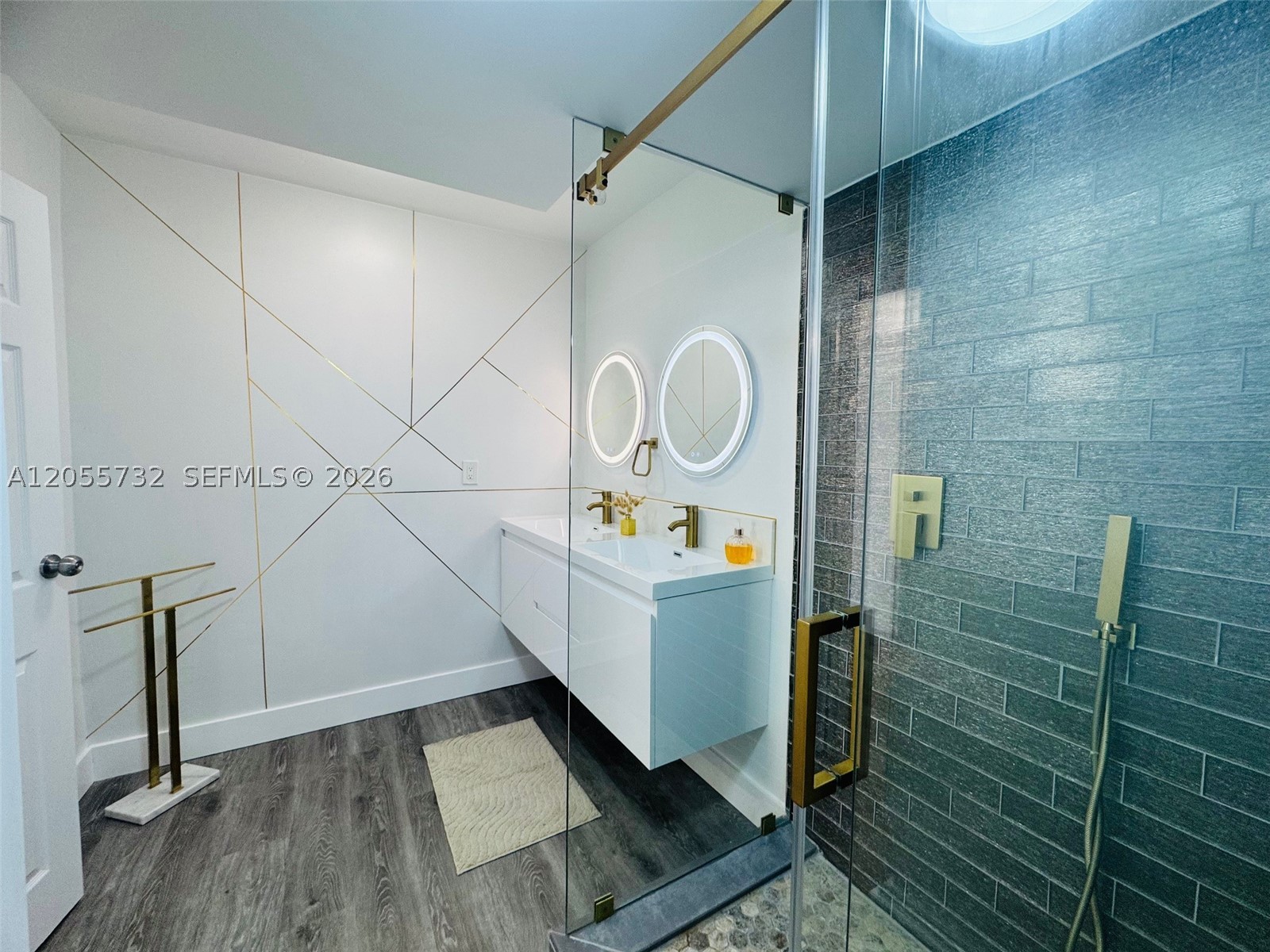 AVENTURA ELDORADO CONDO - Residential