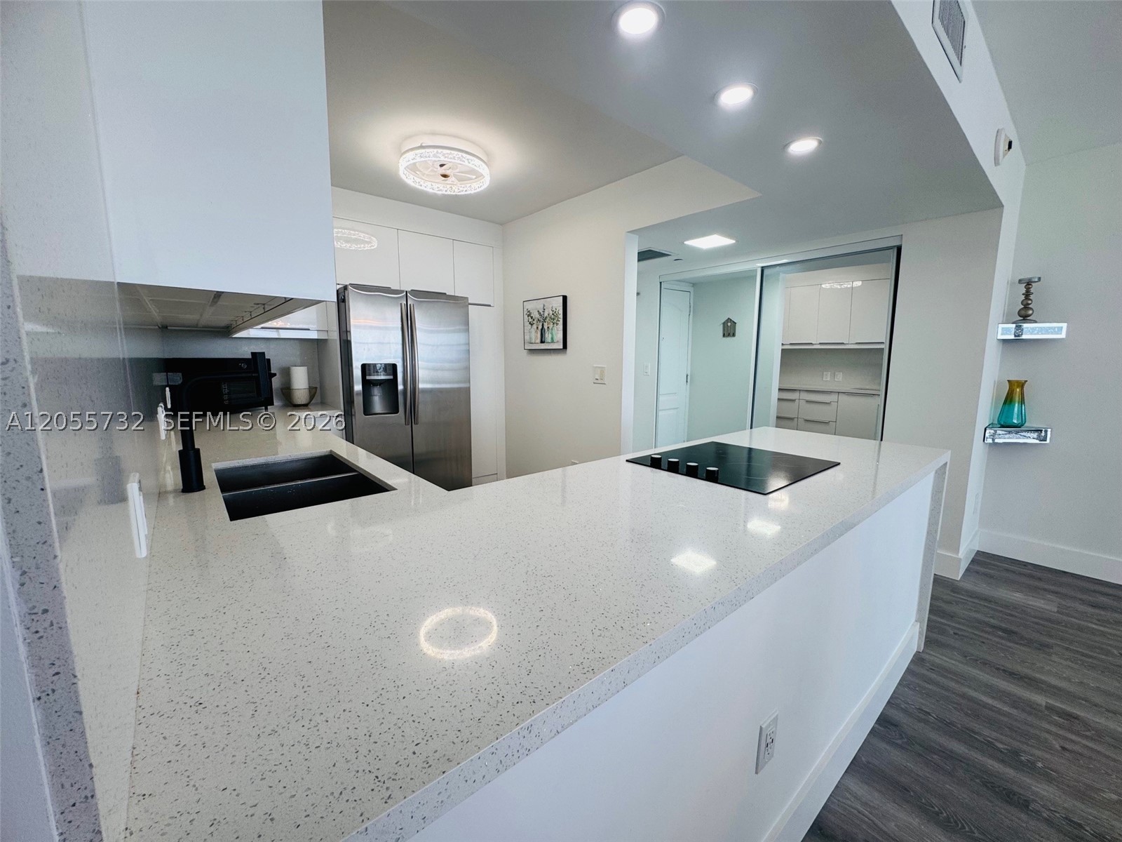 AVENTURA ELDORADO CONDO - Residential
