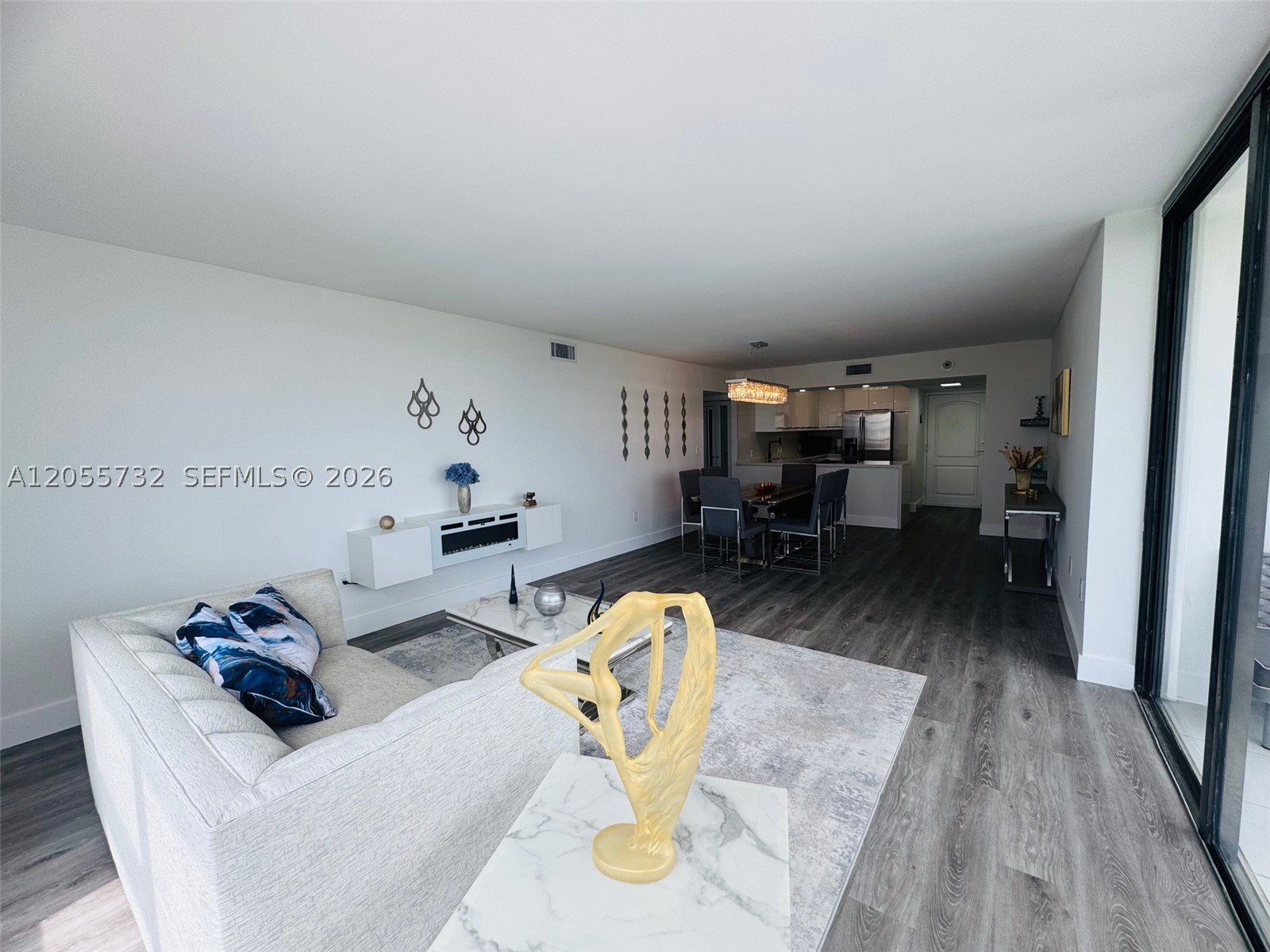 AVENTURA ELDORADO CONDO - Residential