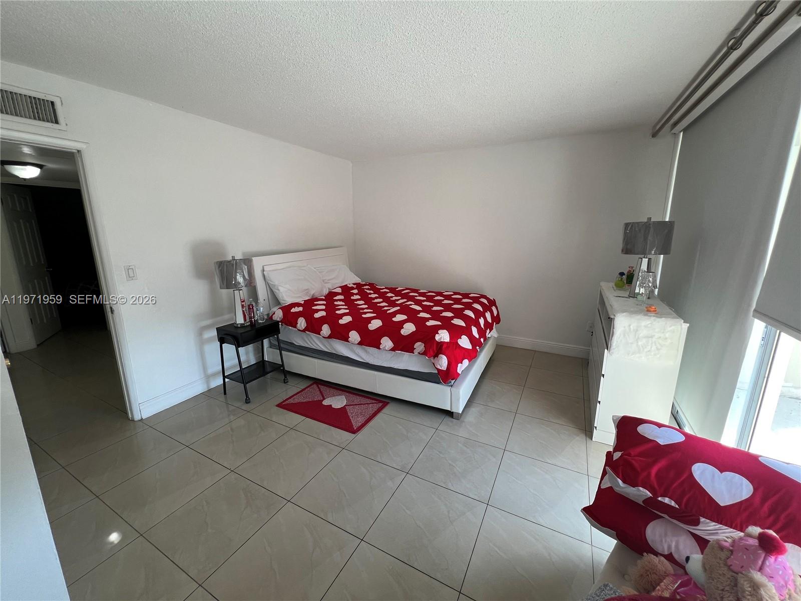 PARKVIEW CONDO NO 1 - Residential