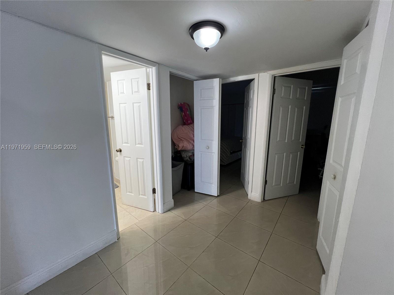 PARKVIEW CONDO NO 1 - Residential