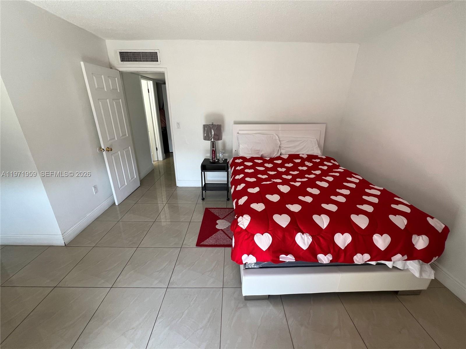 PARKVIEW CONDO NO 1 - Residential