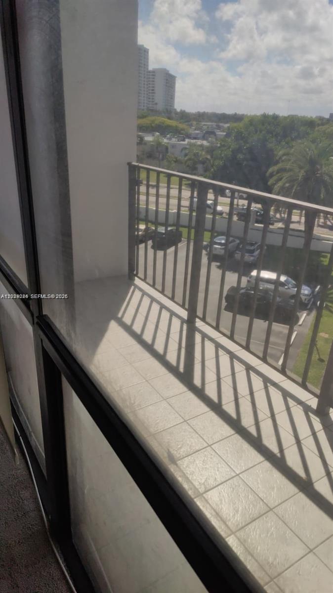 OCEANVIEW PARK CONDO - Residential Lease