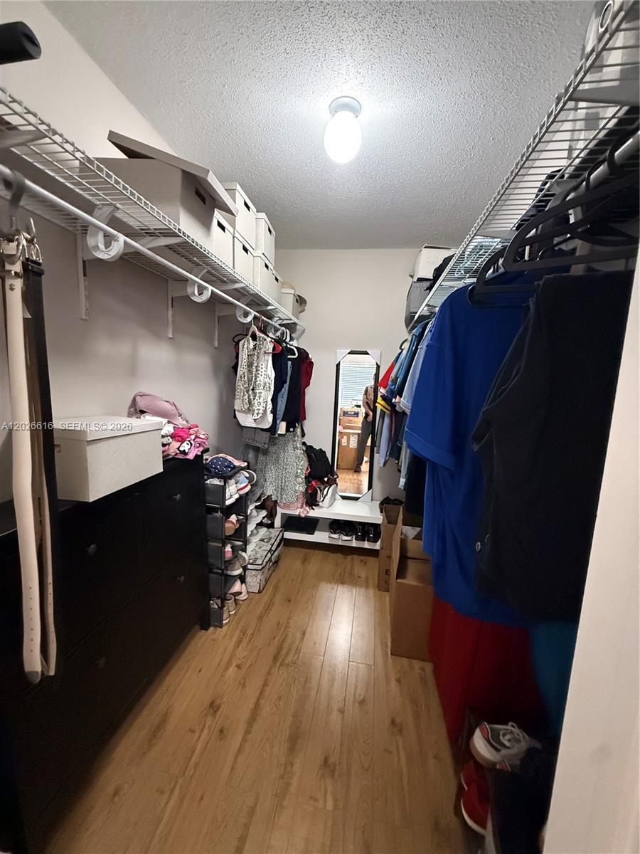 NOB HILL WEST CONDO - Residential Lease