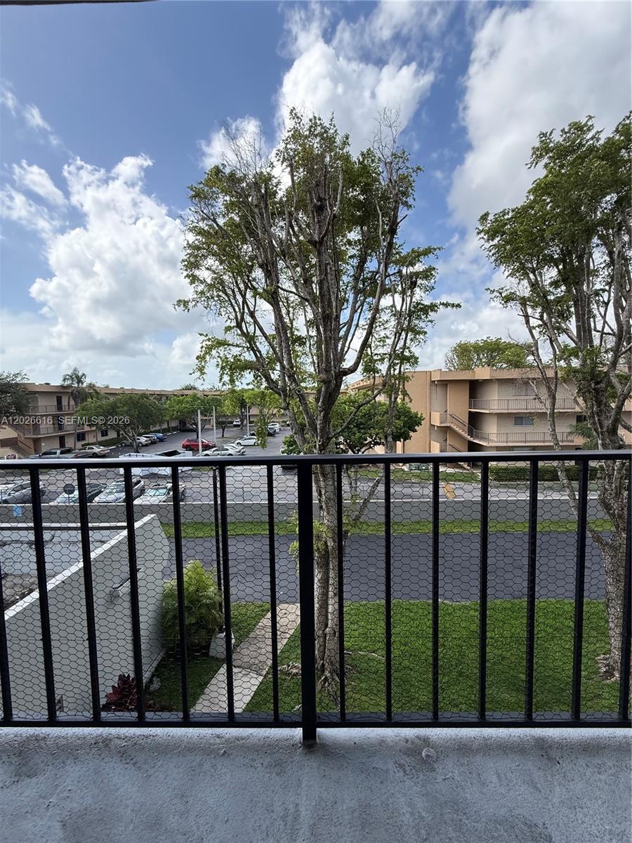 NOB HILL WEST CONDO - Residential Lease
