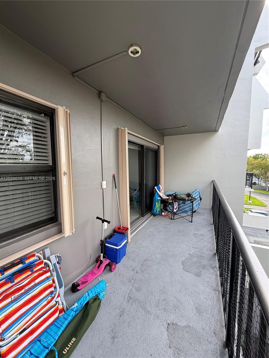 NOB HILL WEST CONDO - Residential Lease
