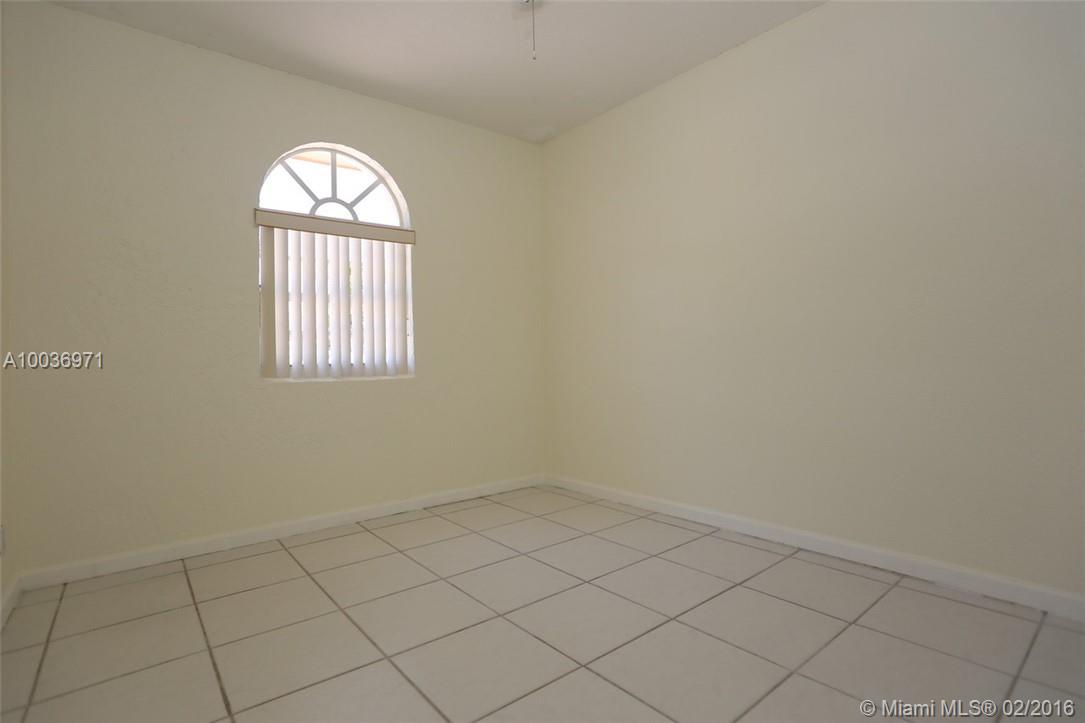 Diamond Head 155-24 B - Residential