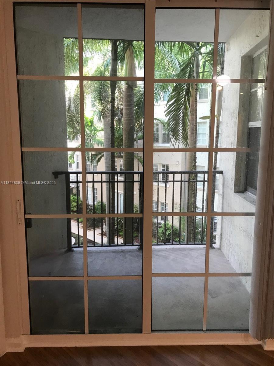 SOLE AT FORT LAUDERDALE C - Residential