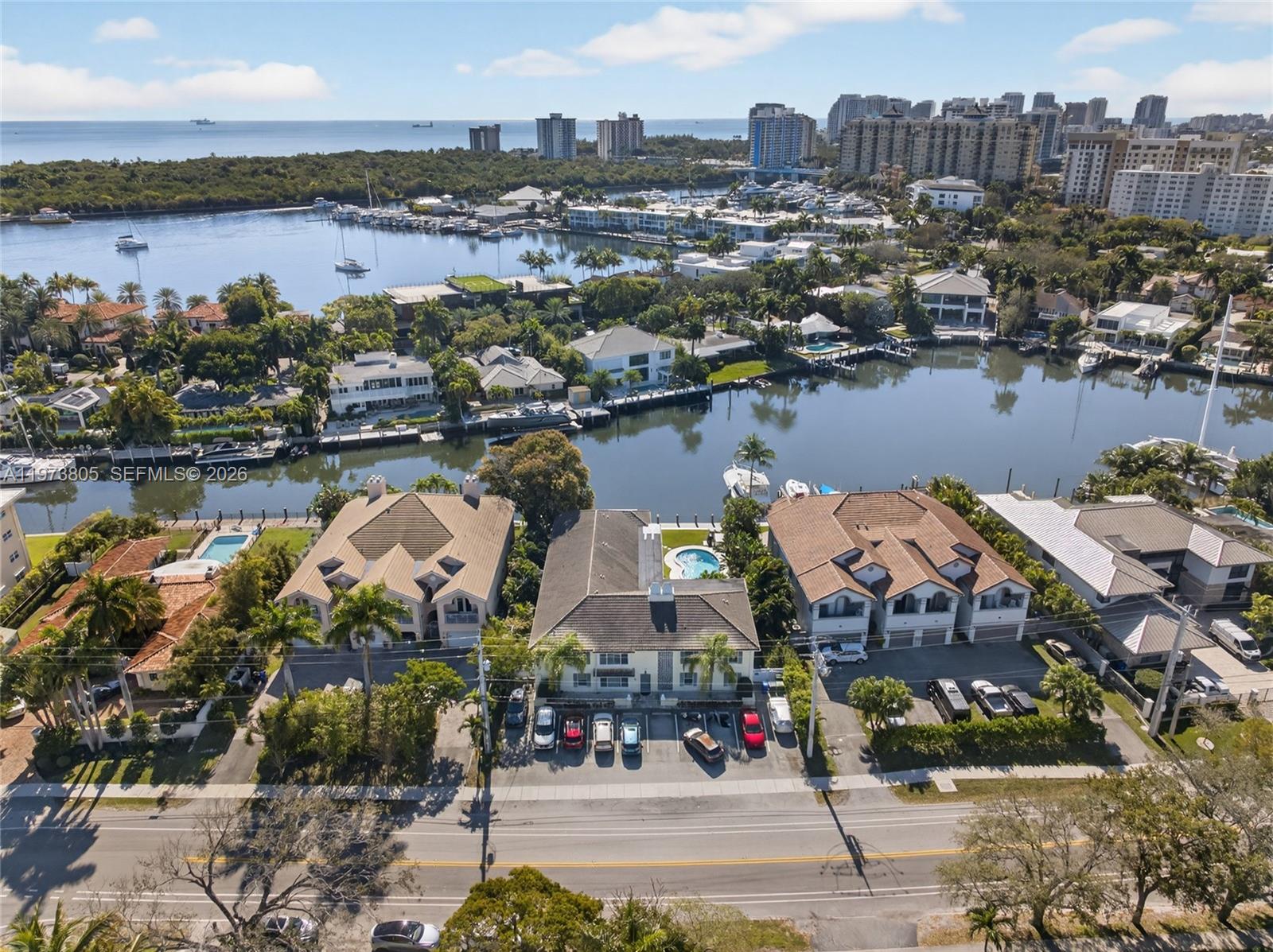 HAMPTON EAST CONDO - Residential