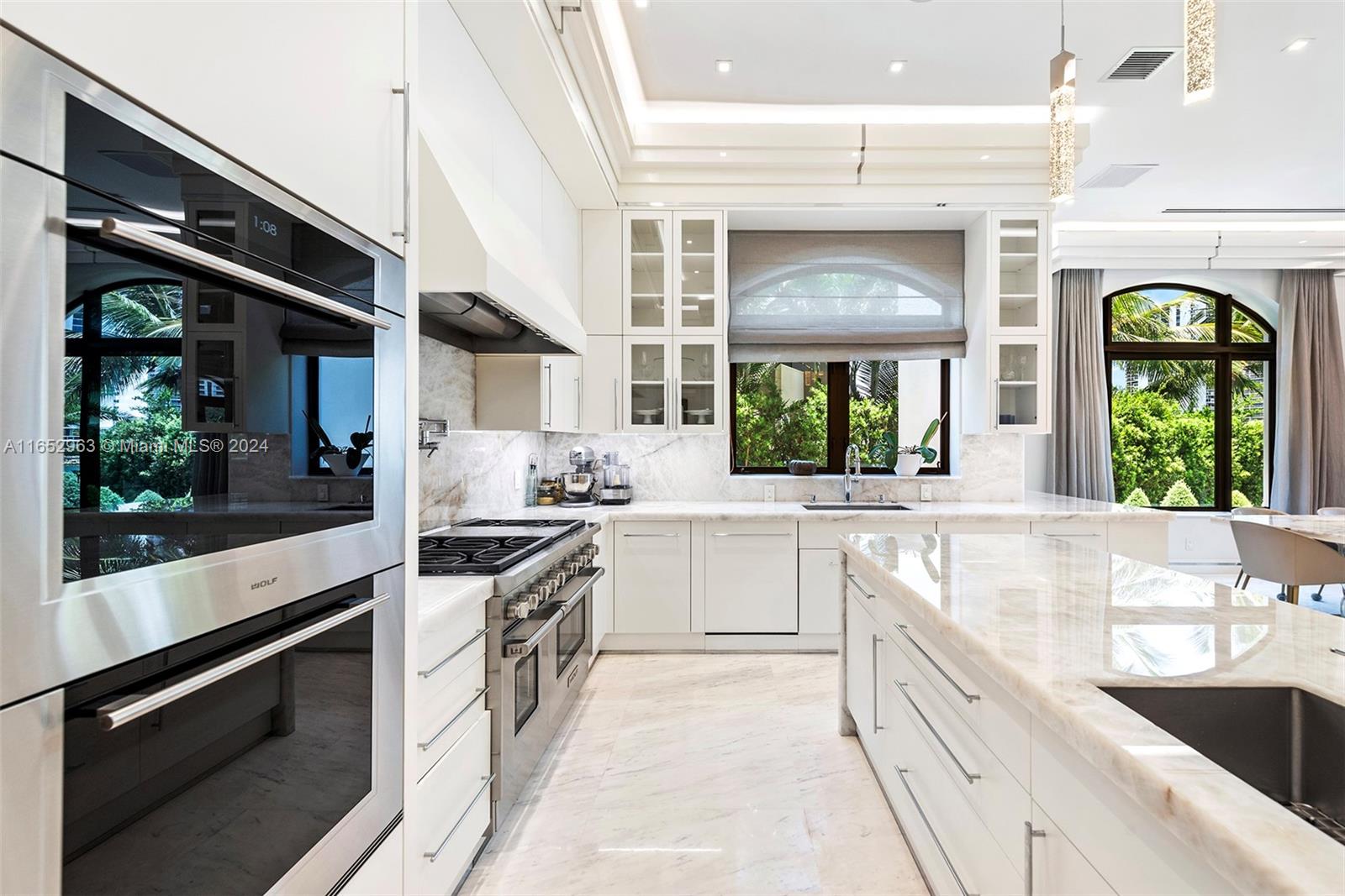 GOLDEN BEACH SEC E - Residential Lease