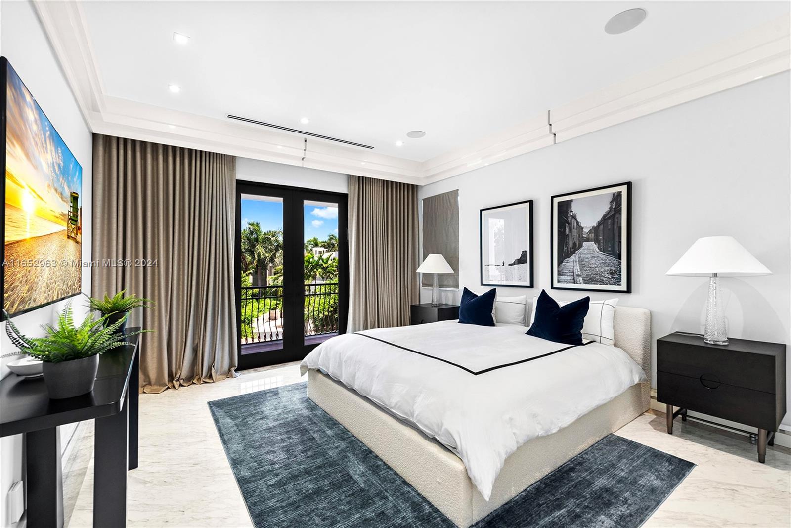 GOLDEN BEACH SEC E - Residential Lease