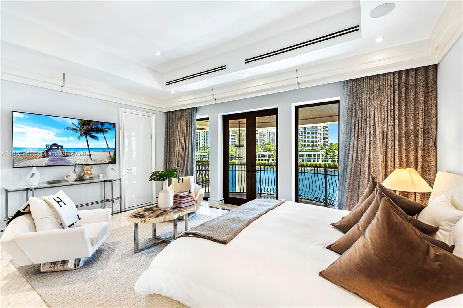 GOLDEN BEACH SEC E - Residential Lease