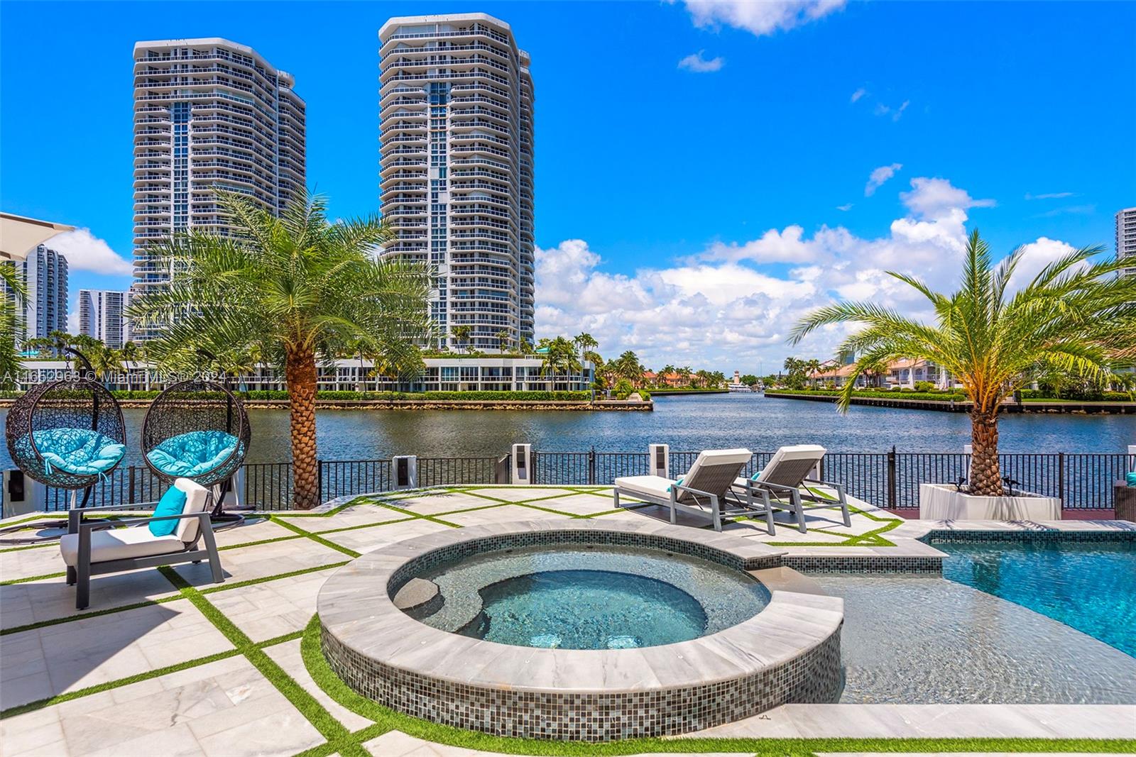 GOLDEN BEACH SEC E - Residential Lease