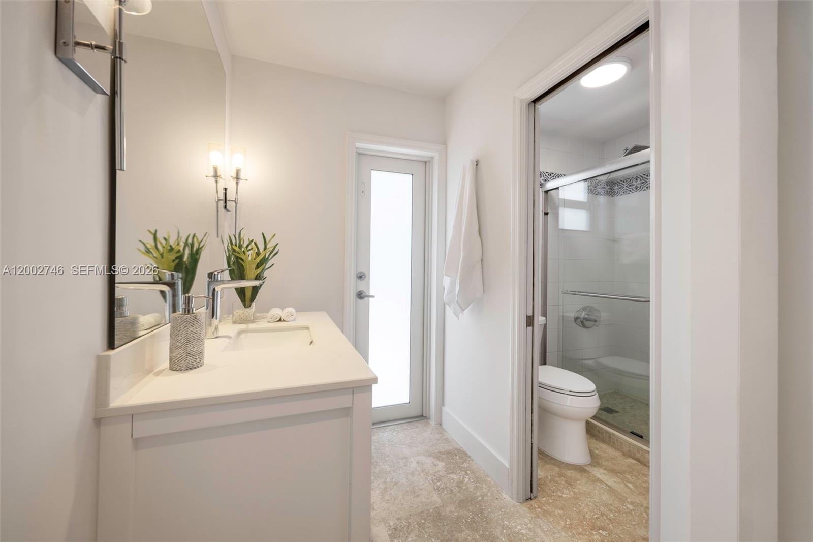 TROPICAL ISLE HOMES SUB 4 - Residential